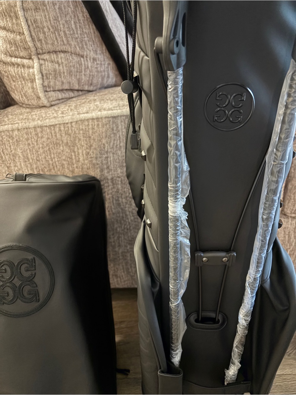 G/FORE black golf stand bag - Picture 6 of 8